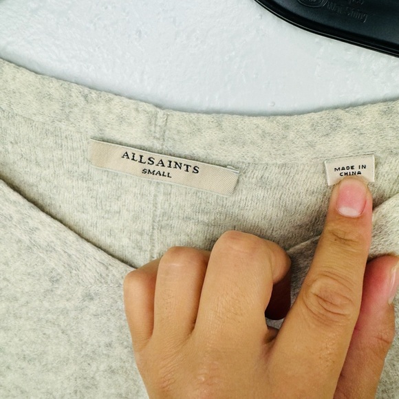 All Saints Alpha V-Neck Wool Blend Long Sleeve Pull-over Sweater Womens Size S - Picture 3 of 7